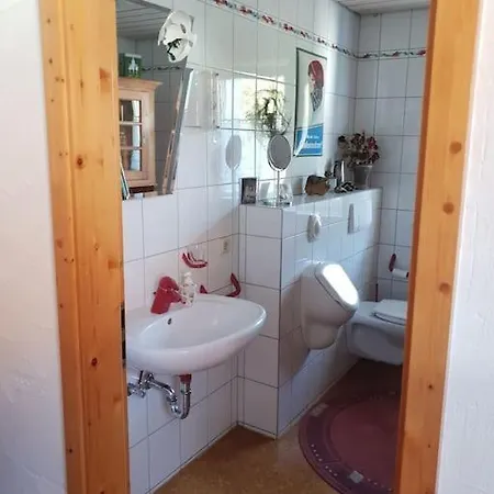 Gaestehaus - Wohnen Zu Hause - Im Vogelsberg * Lauterbach